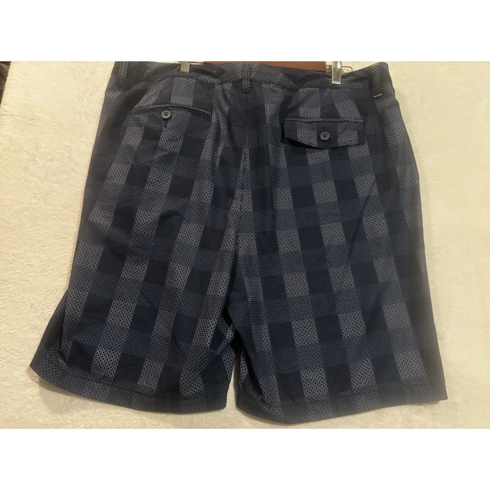 Tommy Bahama Shorts Men's 38 Plaid Tech Flat Front Board Style Blue Plaid